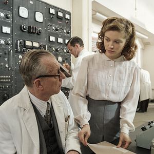 Foto A Espiã Vermelha