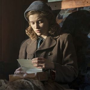 Foto A Espiã Vermelha