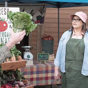 Foto Bless This Mess