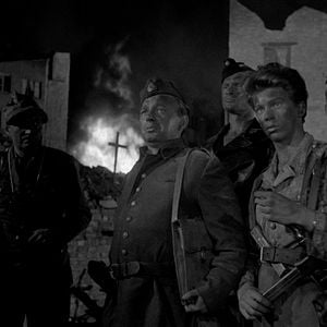 Foto Kanal (They Loved Life)