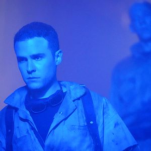 Foto Iain De Caestecker