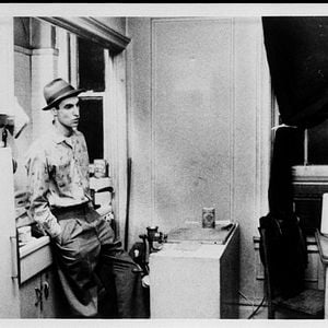 Foto Estranhos no Paraíso