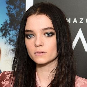 Foto Esme Creed-Miles