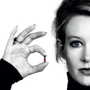 Foto A Inventora: À Procura de Sangue no Vale do Silício