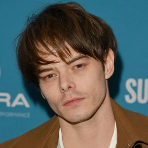 Foto Charlie Heaton