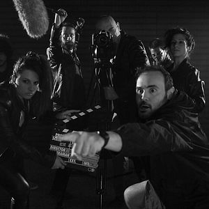 Foto Too Much Info Clouding Over My Head