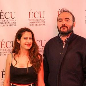 Foto Too Much Info Clouding Over My Head