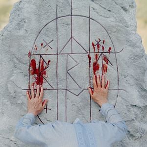 Foto Midsommar - O Mal Não Espera a Noite