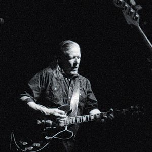 Foto Where Does A Body End?