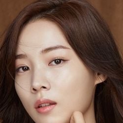 Foto Yoon So-hee