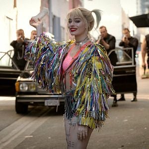 Foto Aves de Rapina - Arlequina e sua Emancipação Fantabulosa