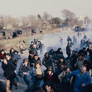 Foto Plogoff: Des pierres contre des fusils