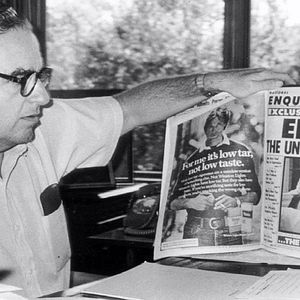 Foto Scandalous: The Untold Story of the National Enquirer