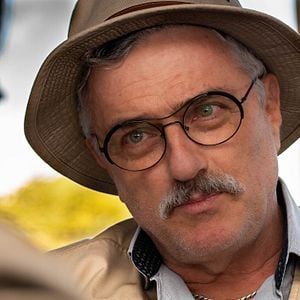 Foto Algo de Errado Não Está Certo