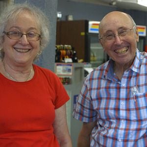 Foto Atrás da Estante