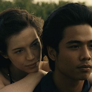 Foto Um Amor Proibido - Escute o Som do seu Coração