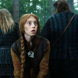 Foto Cursed - A Lenda do Lago