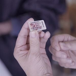 Foto Não Toque em Meu Companheiro