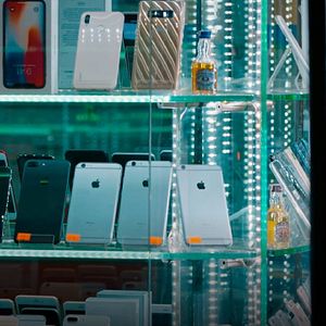 Foto The Weekly - A História Por Trás da Notícia