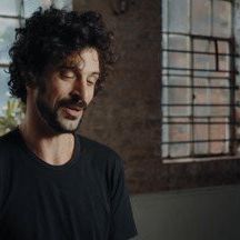 Foto Dentro do Reino Criptográfico