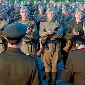 Foto AK-47 - A Arma Que Mudou o Mundo