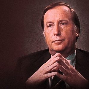 Foto Uma Morte em Vermelho