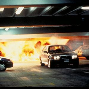 Foto 007 - O Amanhã Nunca Morre