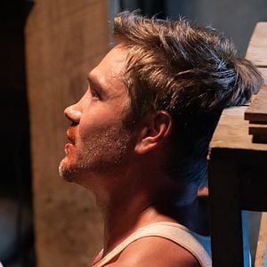 Foto Sobreviver à Noite