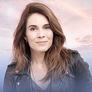 Foto Refuge - Crimes e Segredos