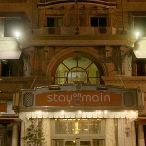 Foto Cena do Crime – Mistério e Morte no Hotel Cecil