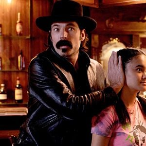 Foto Wynonna Earp: A Maldição dos Renascidos