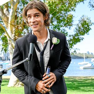 Foto Brenton Thwaites