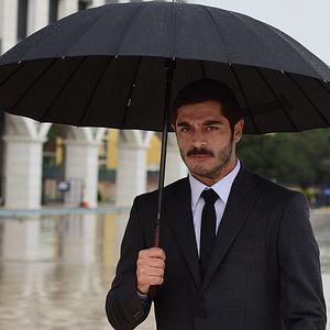 Foto Marasli: O Protetor