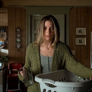 Foto Kevin Can F**k Himself