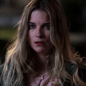 Foto Kevin Can F**k Himself