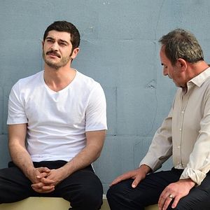 Foto Marasli: O Protetor