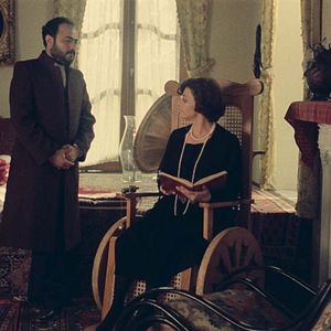 Foto Shatranj-e baad