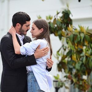 Foto Marasli: O Protetor