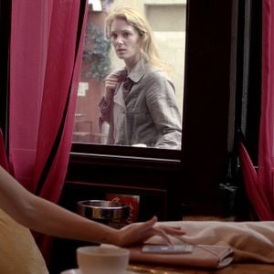 Foto Alice - Uma Acompanhante Parisiense