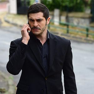 Foto Marasli: O Protetor