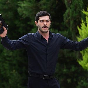 Foto Marasli: O Protetor