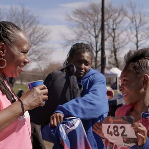 Foto Irmãs Sheppard: Das Ruas ao Pódio