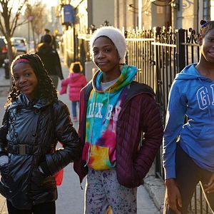 Foto Irmãs Sheppard: Das Ruas ao Pódio