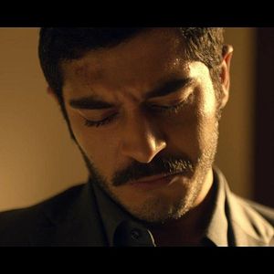 Foto Marasli: O Protetor