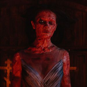 Foto Alguém Entre Nós