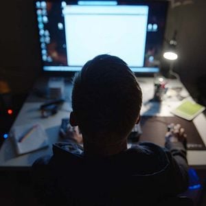 Foto Shiny_Flakes: Drogas Online