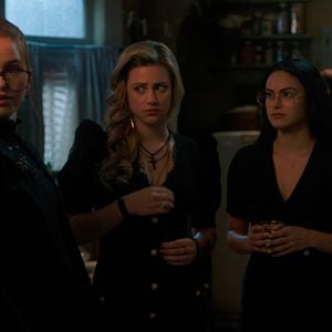 Foto Madelaine Petsch