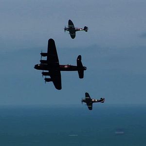 Foto Assassinos de Guerra