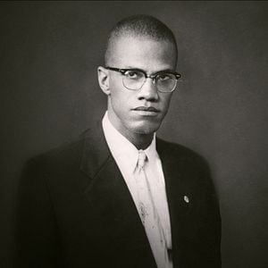 Foto Irmãos de Sangue: Muhammad Ali e Malcom X
