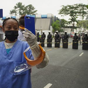 Foto Convergência: Coragem em Tempos de Crise